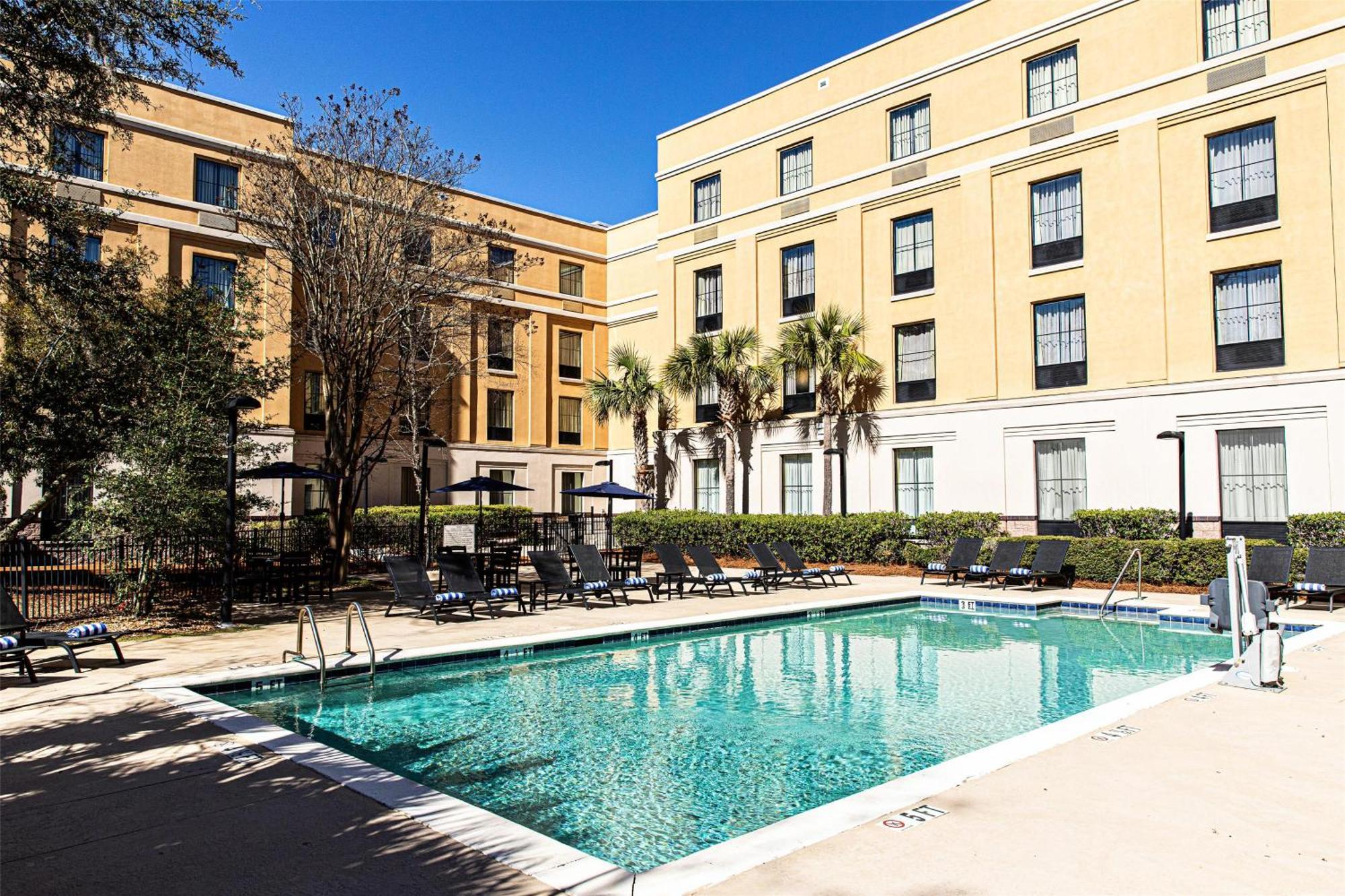 Hampton Inn Charleston-Daniel Island Εξωτερικό φωτογραφία